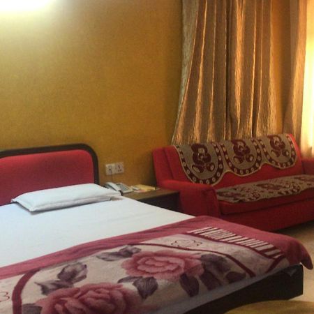 Hotel Sukant Palace Delhi  Esterno foto